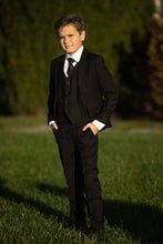 "Liam" Kids Suit (5-Piece Set) 2